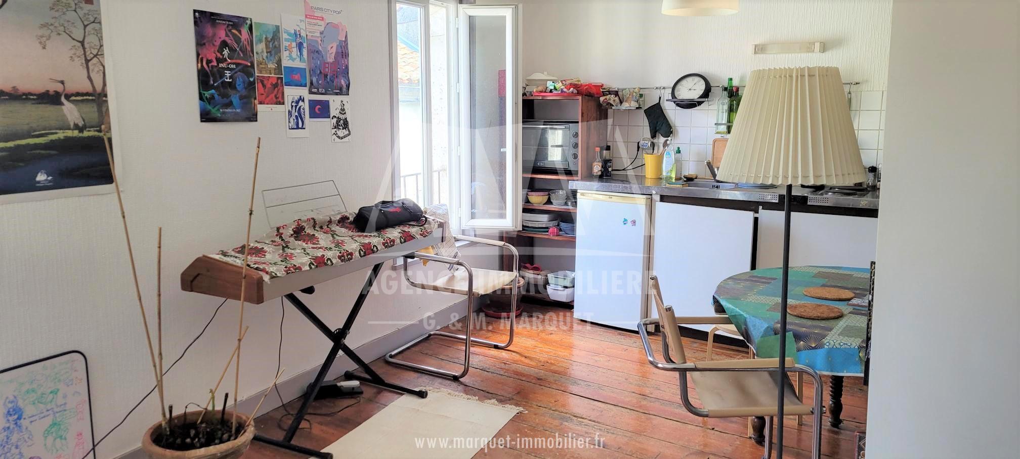 APPARTEMENT T2 - ANGOULEME LES HALLES APPARTEMENT T2 - ANGOULEME LES HALLES