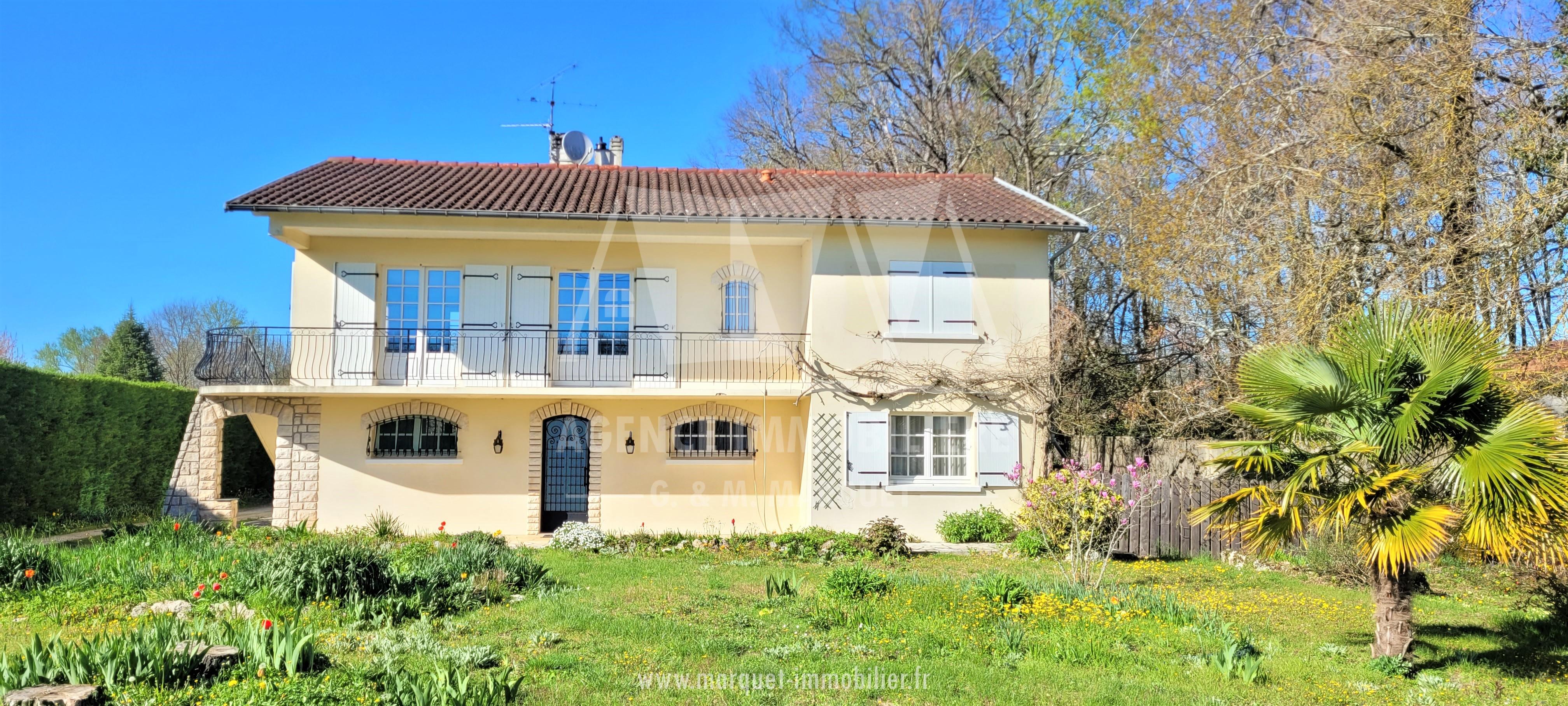 PUYMOYEN - MAISON SUR SOUS-SOL AVEC TERRAIN 1 500 m²