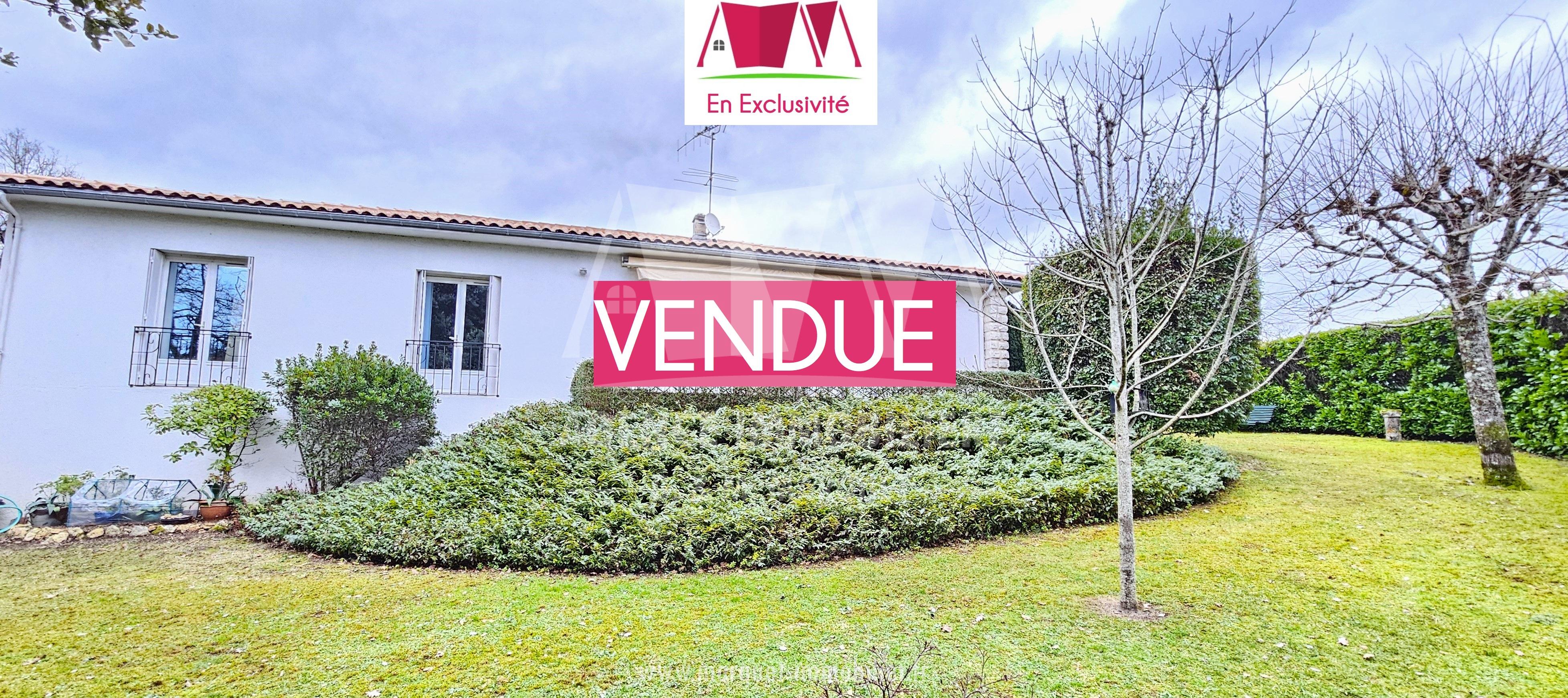 EN EXCLUSIVITÉ - SAINT YRIEIX - 10 MINUTES ANGOULEME - PAVILLON DE PLAIN-PIED D'ENV 135 m² AVEC GARAGE, TERRAIN ET PARTIE BOISÉE DE 4 999 m²